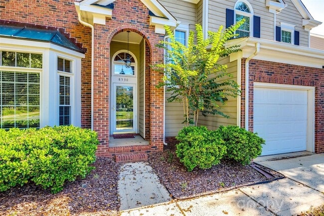 Building Photo - 8530 Walsham Dr