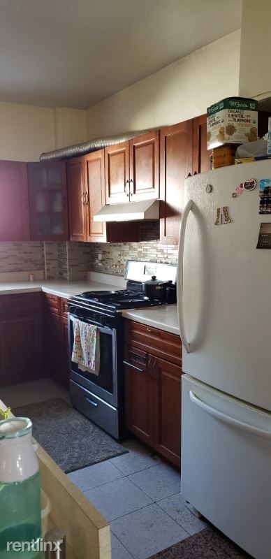 Foto del edificio - 3 br, 2 bath House - 132-33 81st St