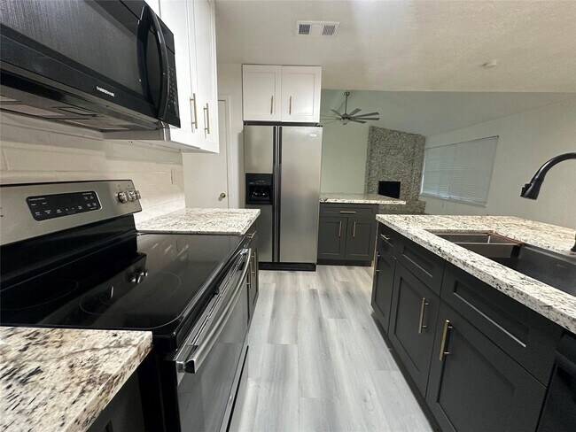 Foto del edificio - 5726 Yorkgate Dr