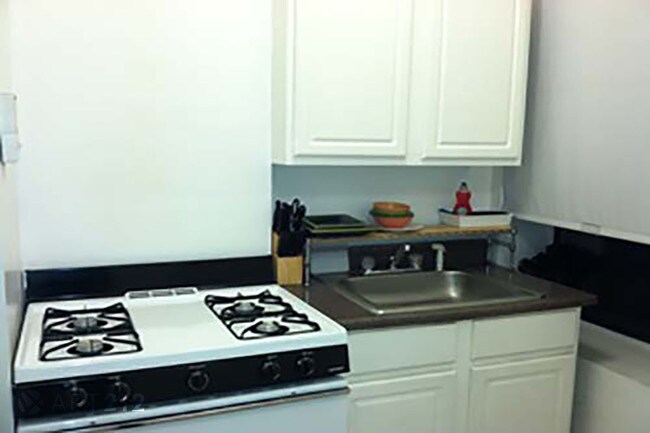 Foto del edificio - 1875 Lexington Ave