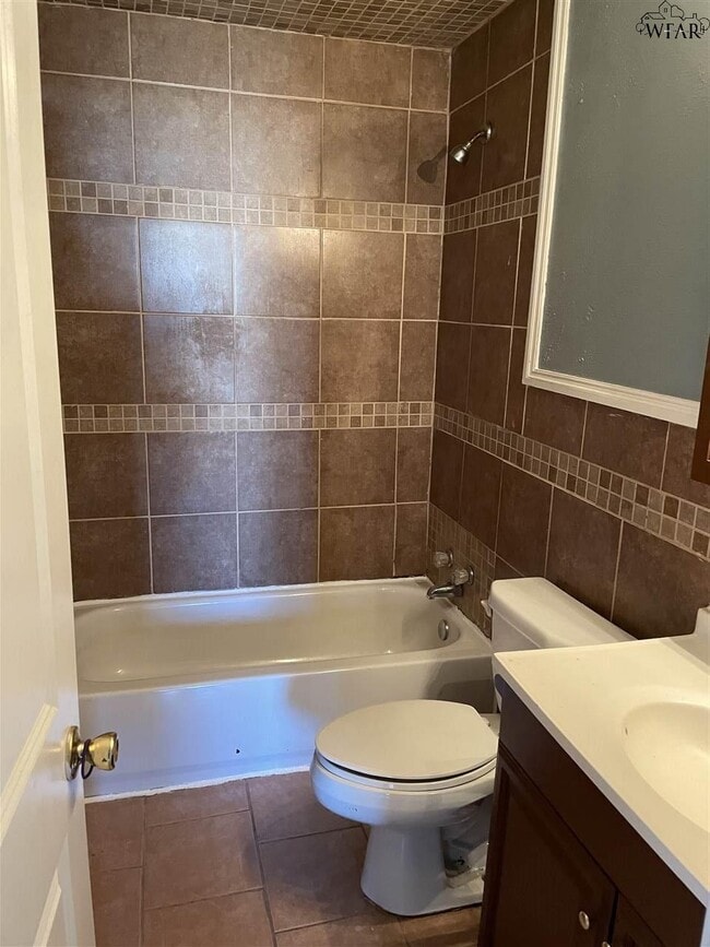 Foto del edificio - 1615 Oceola Ave