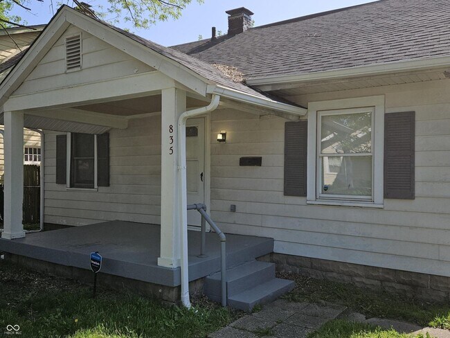 Foto del edificio - 835 Tecumseh St