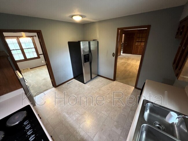 Foto del edificio - 6012 N Monroe Ave