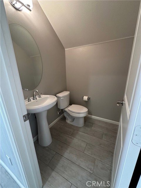 Building Photo - 44110 Calle Luz