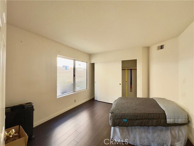 Building Photo - 13381 Saratoga Dr