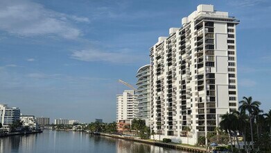 Building Photo - 936 Intracoastal Dr
