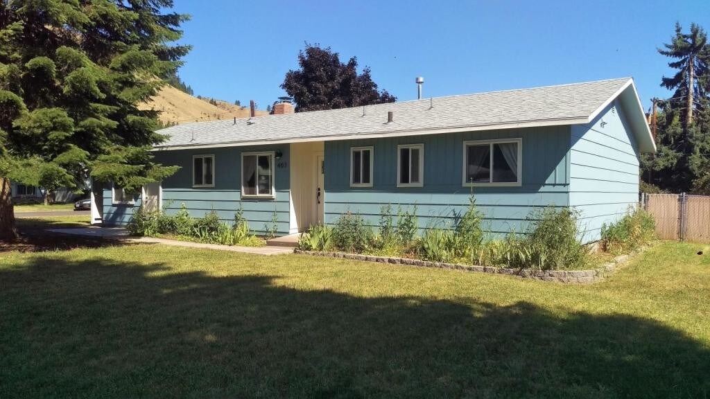 Primary Photo - 407 G Avenue
