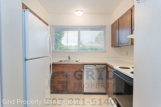 Foto del edificio - 2820 SE Woodward St