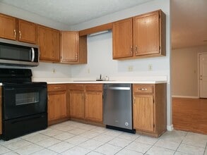 Building Photo - 86 Springtime Cove