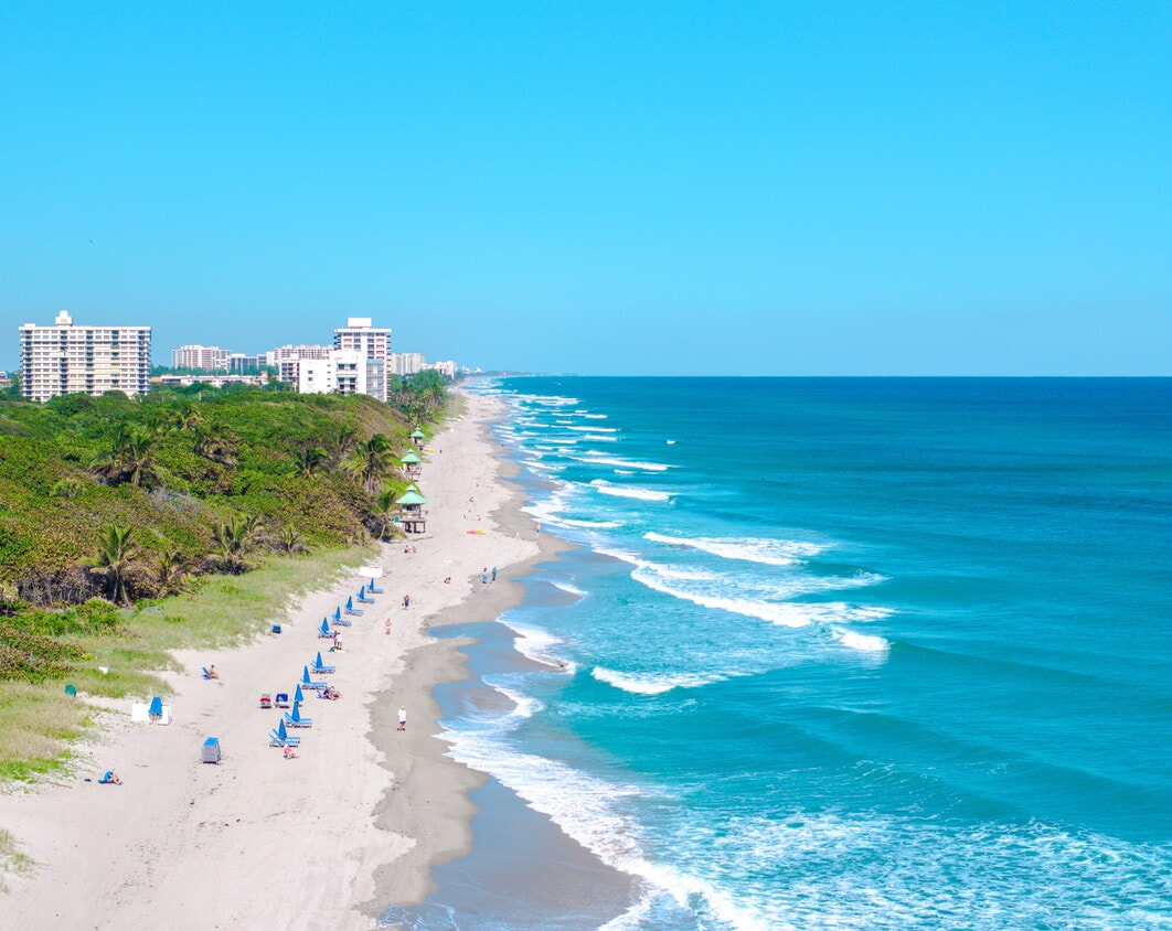 Foto principal - 365 N Ocean Blvd