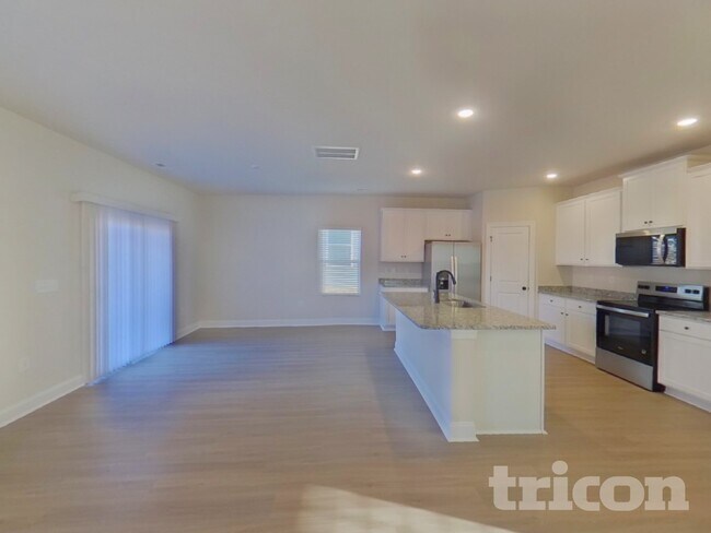 Building Photo - 7326 Jerimoth Dr