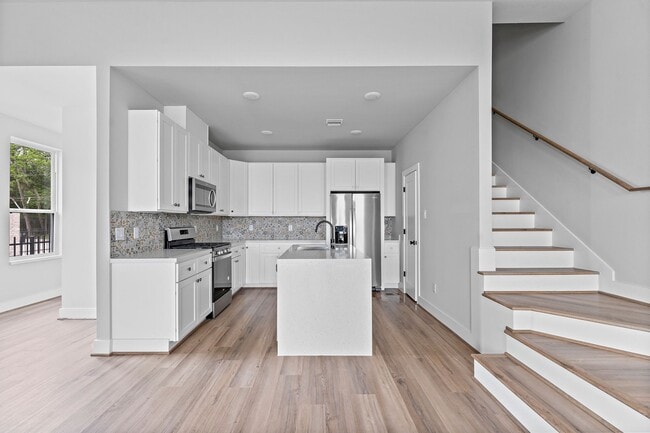 Foto del edificio - 2183 Mansfield St