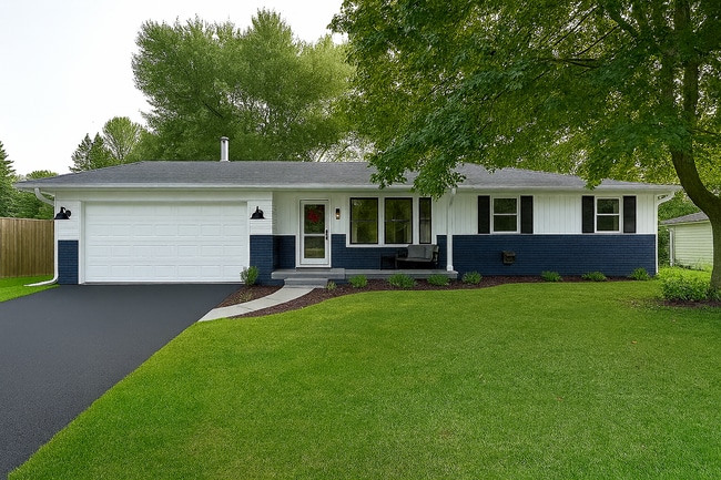Building Photo - 5519 Leanne Ln