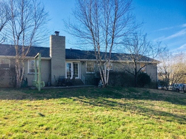 Photo - "Charming 3-Bed Home with Hardwood Elegance at 810 Davis Drive, Brentwood!"
Lawn Care Included In Th