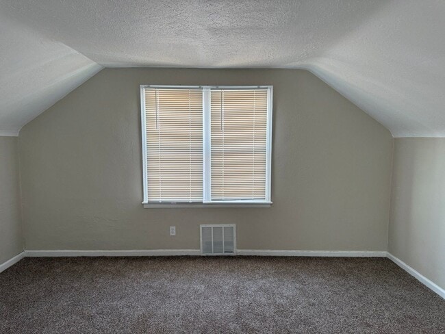 Building Photo - Freshly Renovated Single Family Home In De...