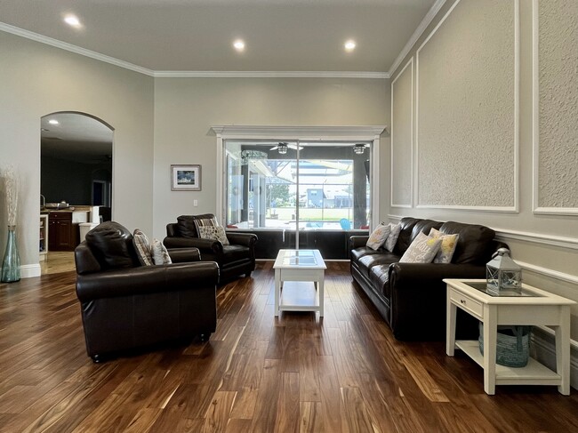 Building Photo - 10544 Oakview Pointe Terrace