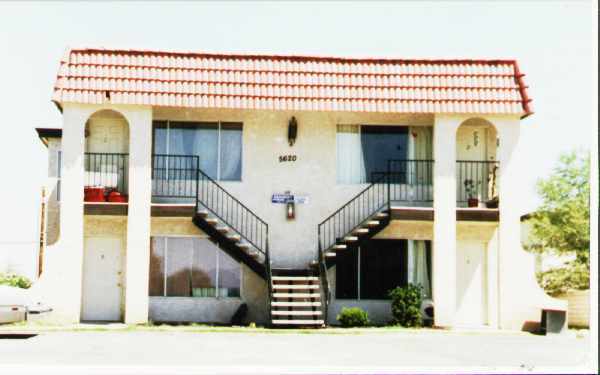 Building Photo - 5620 Meikle Ln