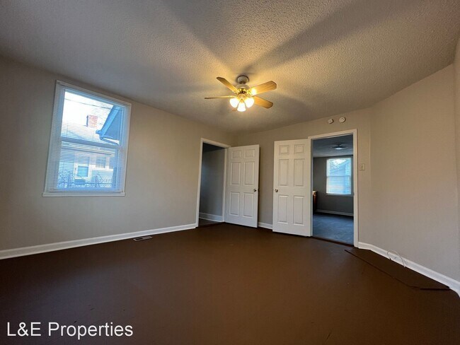 Foto del edificio - 2 br, 1 bath House - 102 Summit Street