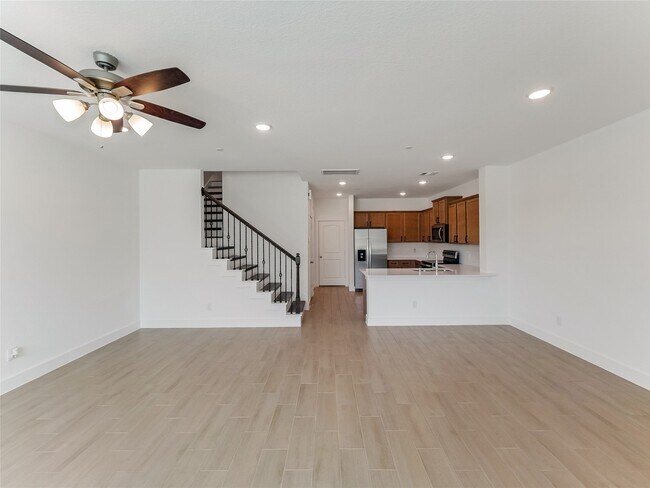 Building Photo - 2230 Memory Oaks Dr