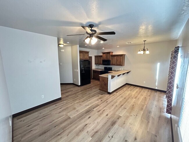 Foto del edificio - Townhome With Clubhouse