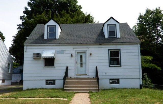 Primary Photo - 4 bedroom in Ewing NJ 08618