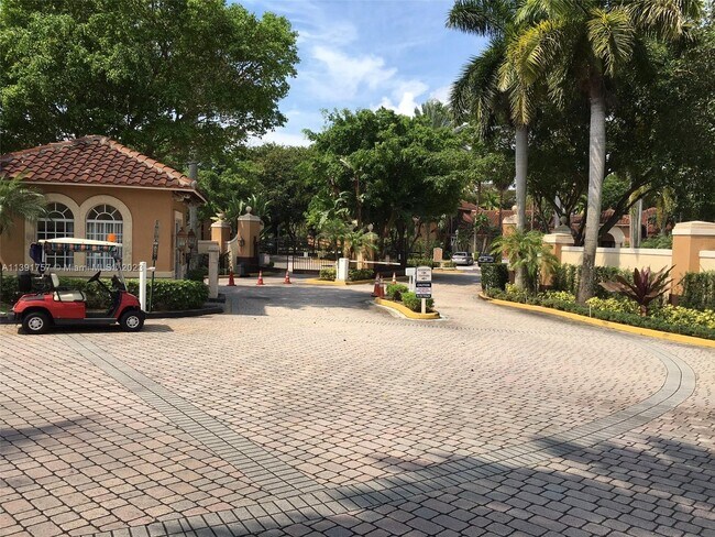 Foto del edificio - 2071 Renaissance Blvd