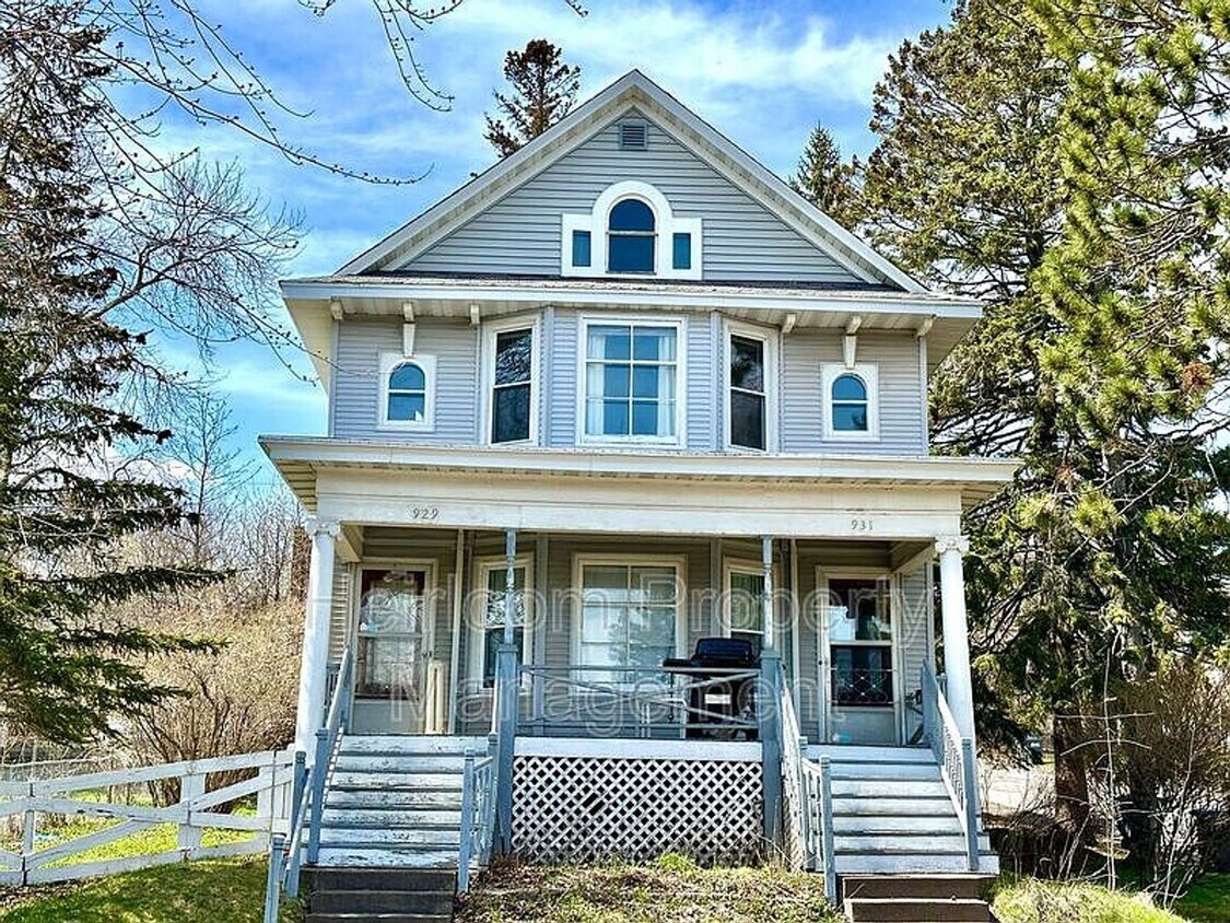 Primary Photo - 929-931 E 6th St