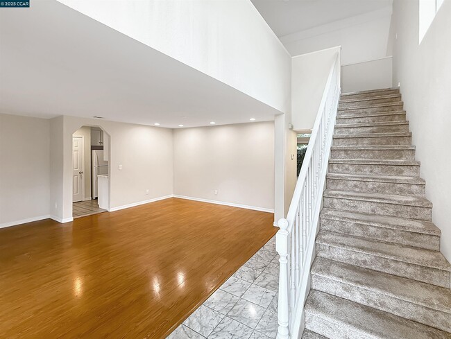 Foto del edificio - 3729 Rose Rock Cir