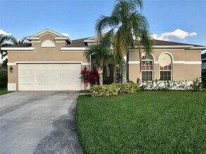 Building Photo - 6273 Donnington Ct