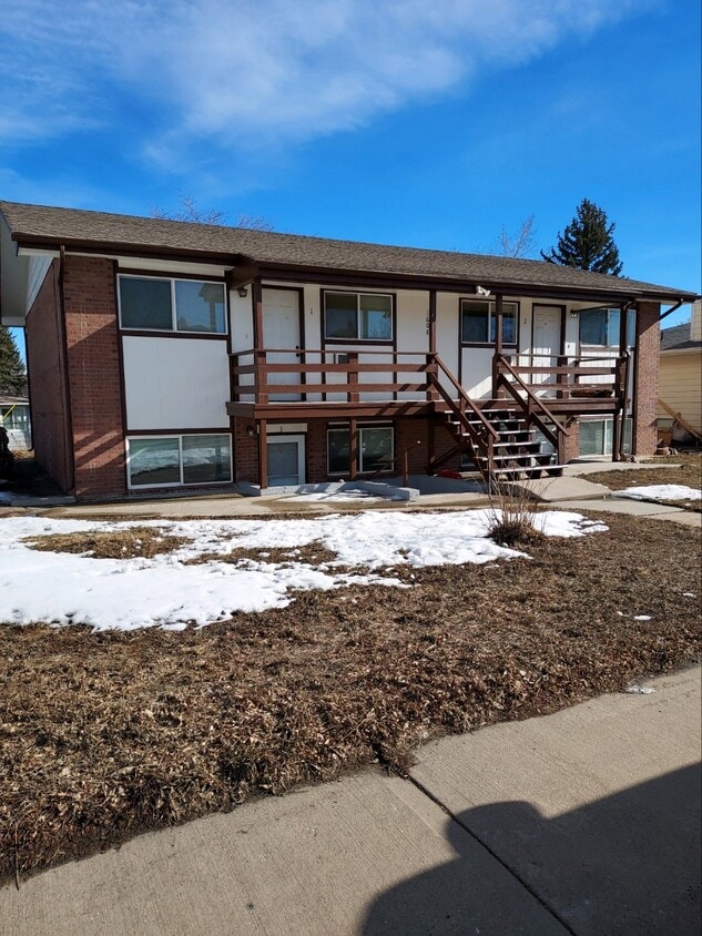 Building Photo - 1608 Diana Dr