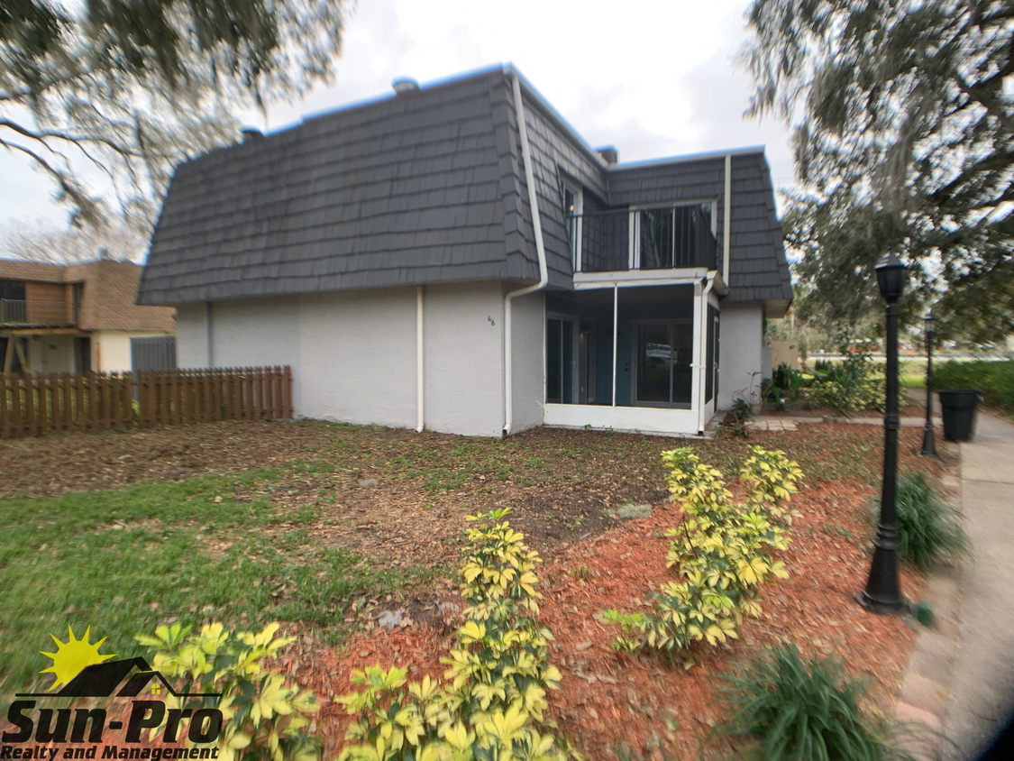 Foto principal - 46 Springwood Square