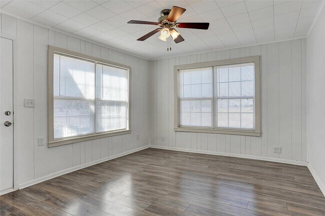 Building Photo - 192 Ranch Rd