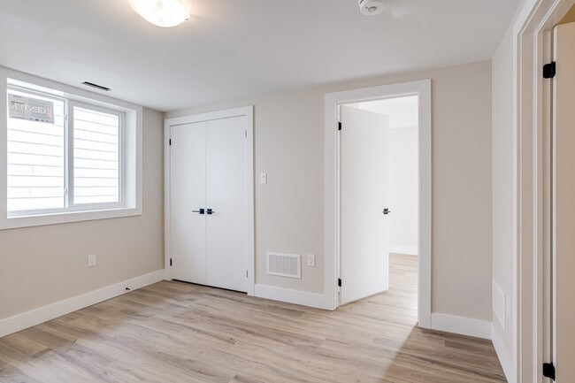 Building Photo - 64 Collete Crescent