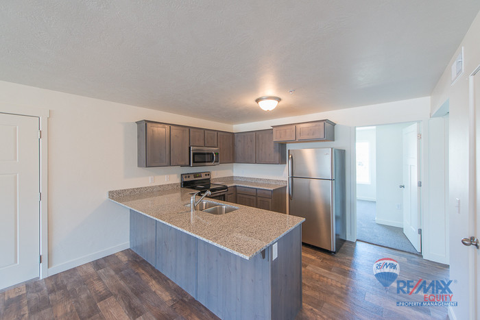 Primary Photo - New 3 bed 2 bath Condo Heber Valley