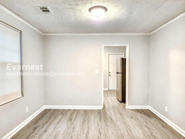 Foto del edificio - 2672 Northview Ave