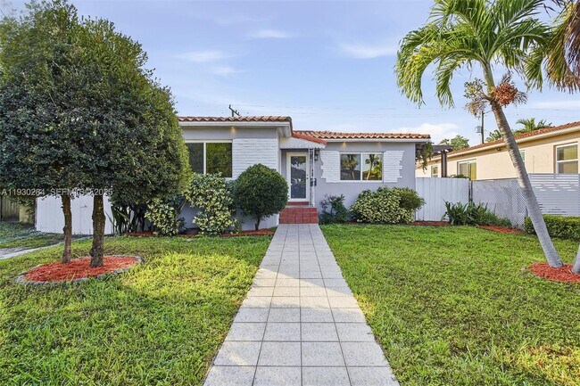 Foto del edificio - 2120 SW 16th St