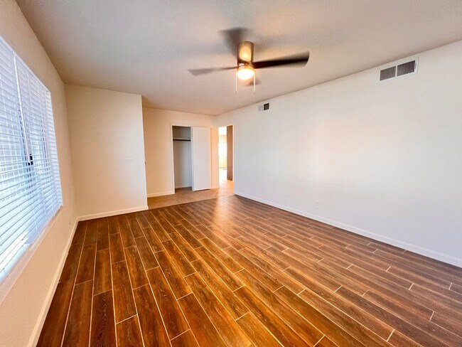 Foto del edificio - 4014 Belhaven St