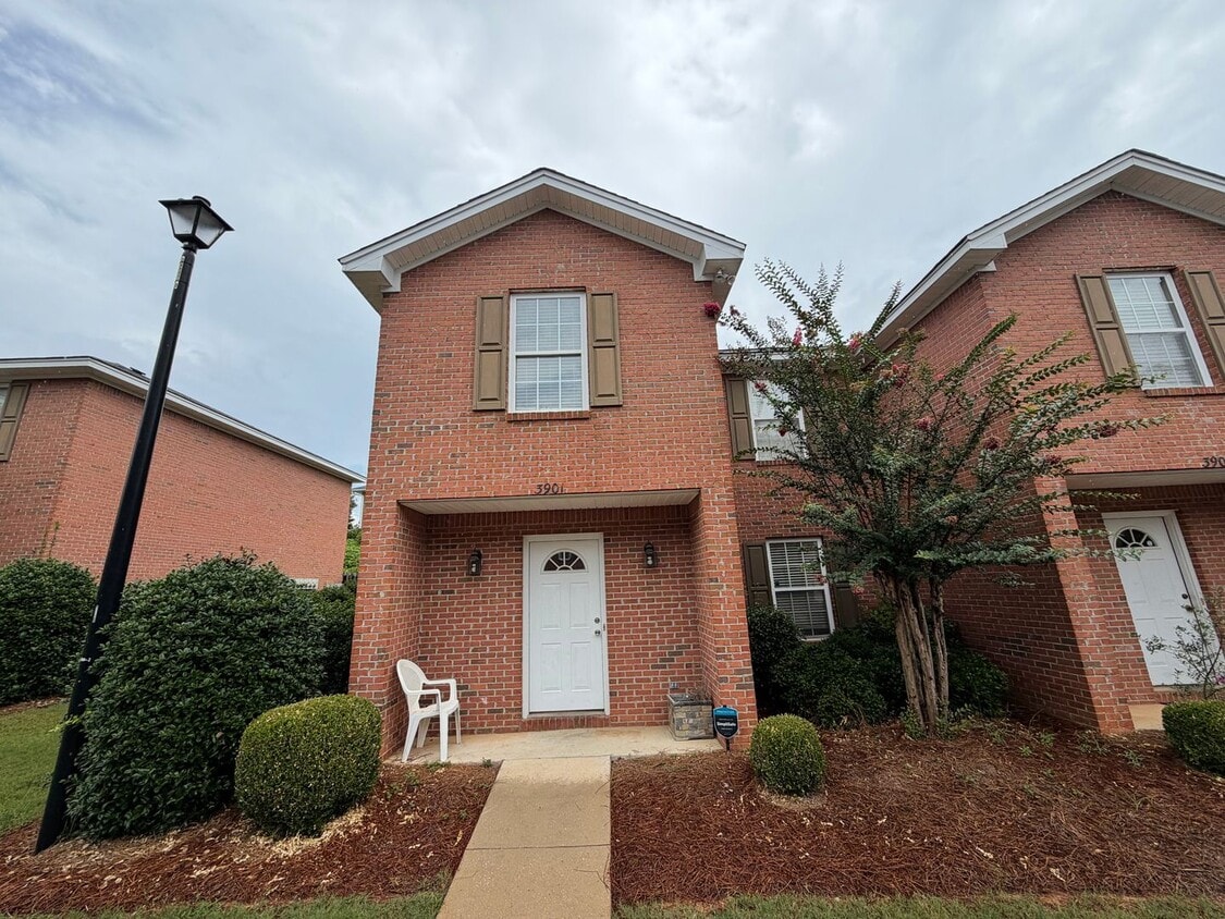 1477 N. Donahue, Unit 3901 - 1477 N. Donahue, Unit 3901