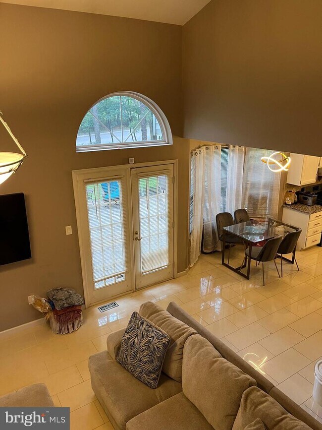 Foto del edificio - 3 Goats Hill Rd