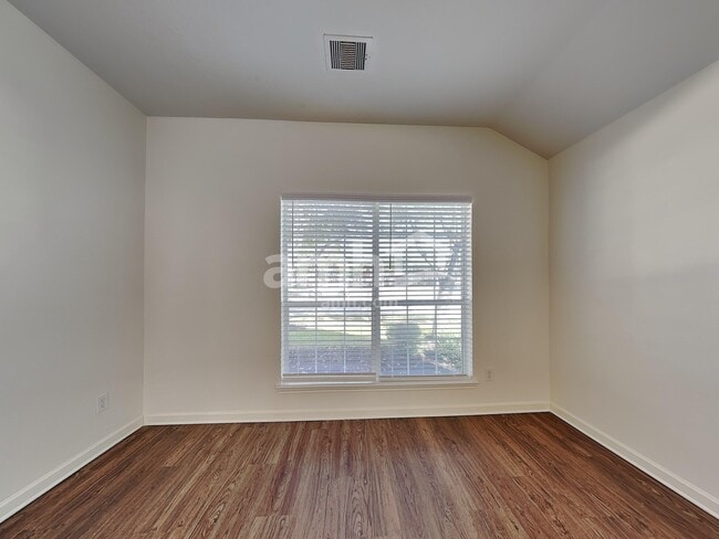 Building Photo - 4910 Monarch Meadow Ln