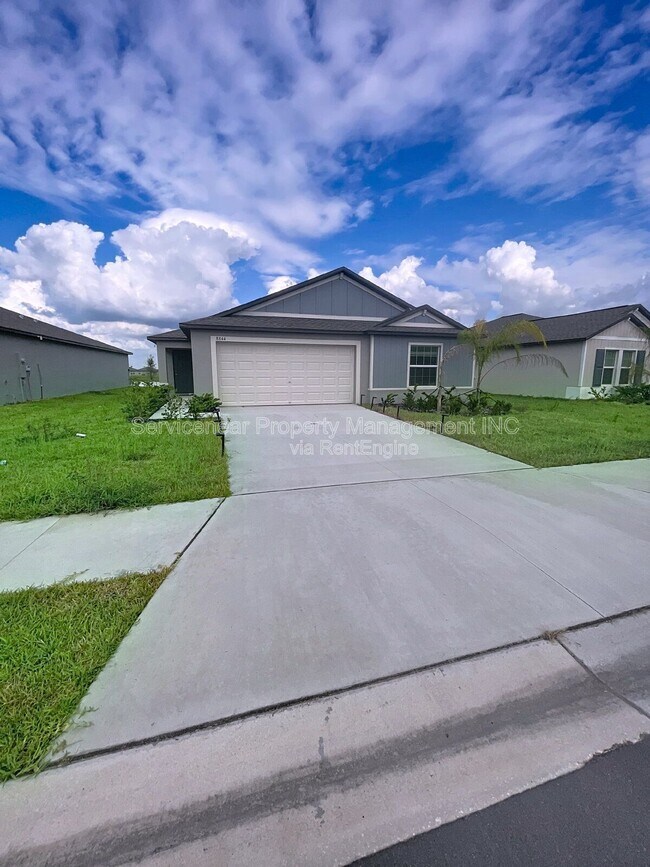 Building Photo - 8844 Bay Leaf Dr