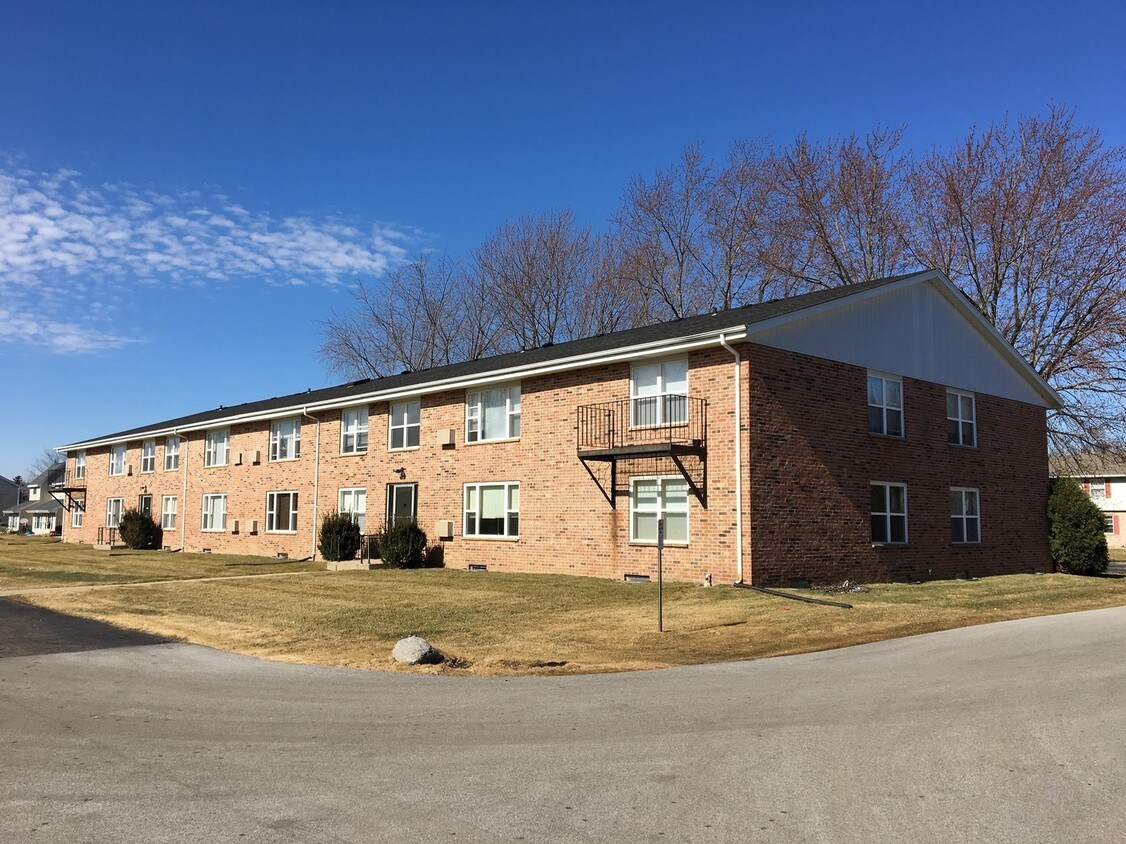 Foto principal - 109 E Monroe Ave
