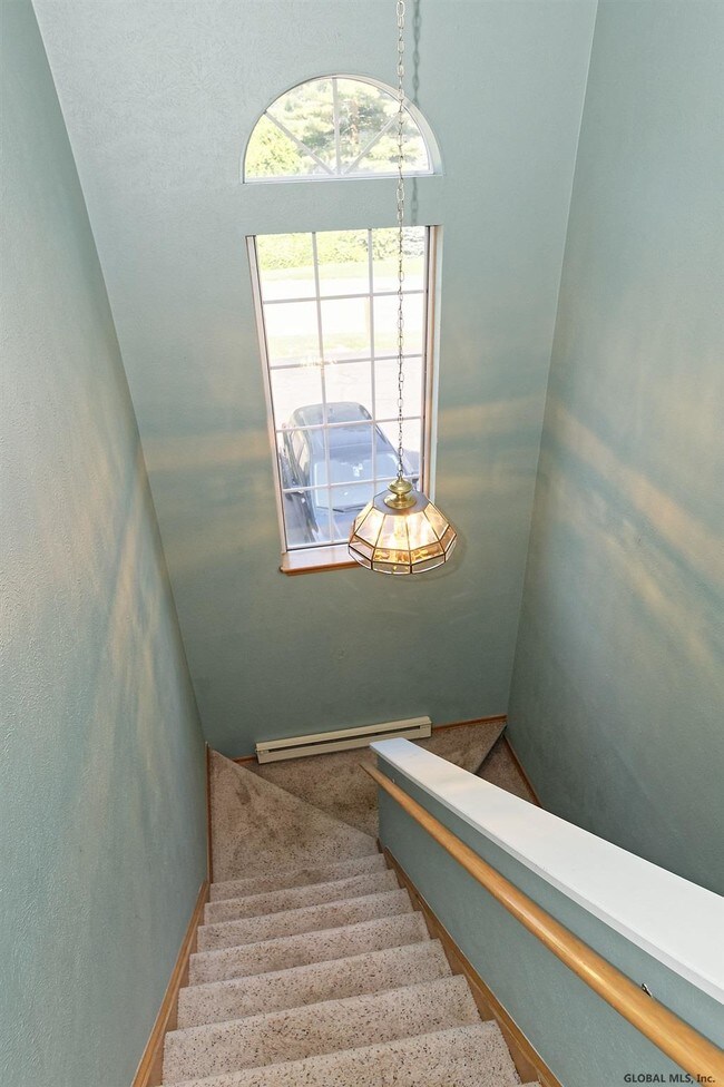 Foto del edificio - 4109 Foxwood Dr S