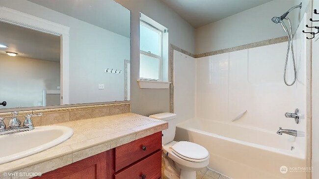 Building Photo - 18204 123rd St E