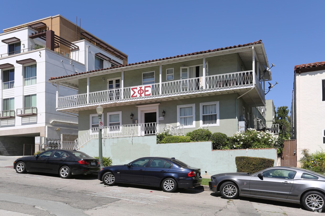 Foto principal - 522 Landfair Ave