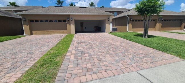 Building Photo - 3 br, 2.5 bath Townhome - 5657 New Indepen...