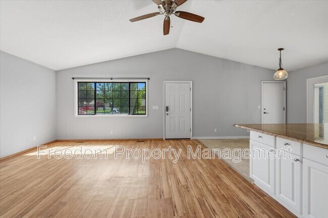 Foto del edificio - 6127 N Portsmouth Ave