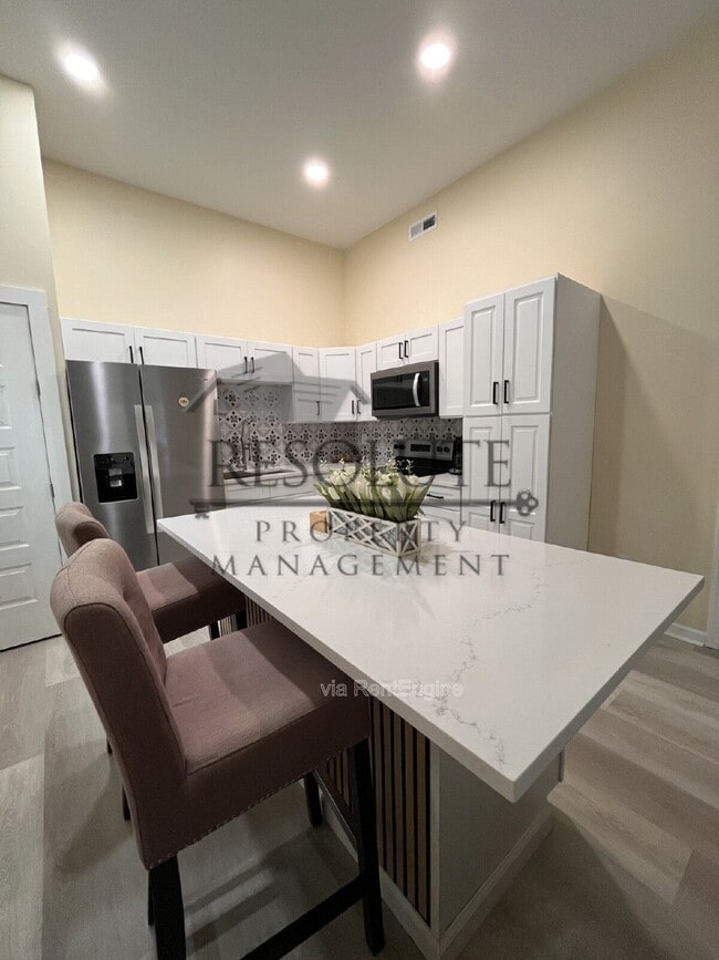 Photo - 6009 Garrett Rd Apartment