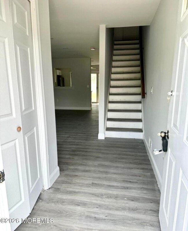 Building Photo - 709 Lady Slipper Ct