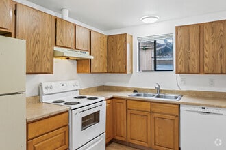 Building Photo - 503 Houser Way S